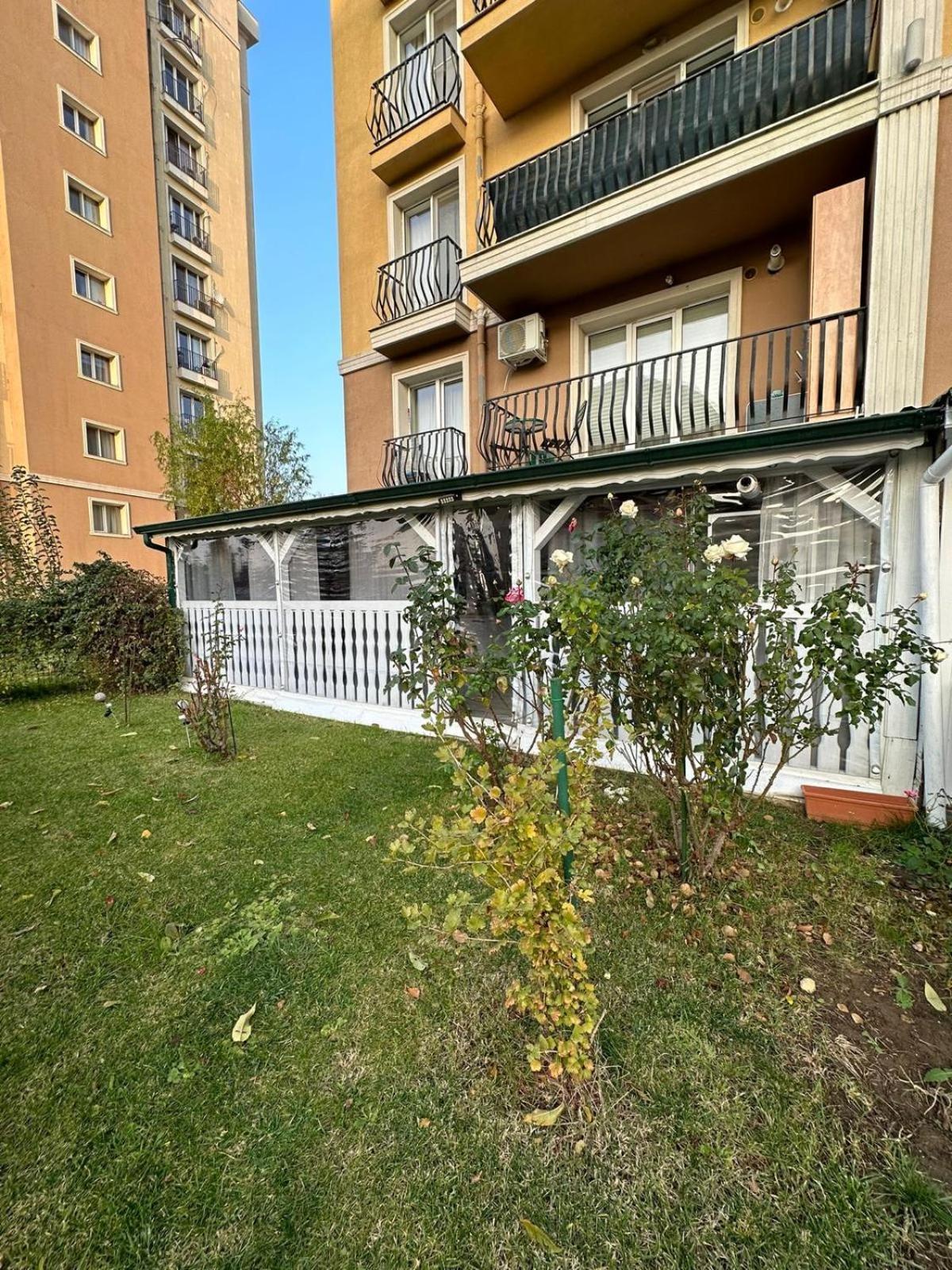 La Dolce Vita Apartment Stefanestii de Jos Bagian luar foto